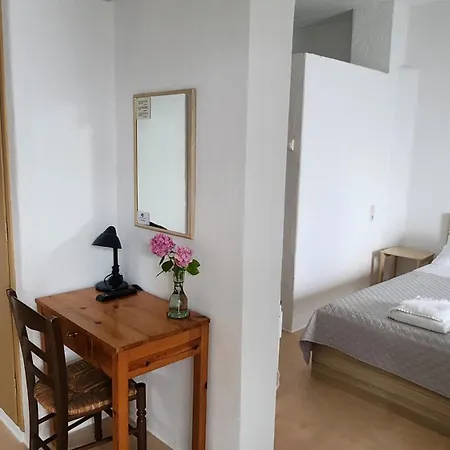 Guest house Ostria Agios Nikitas