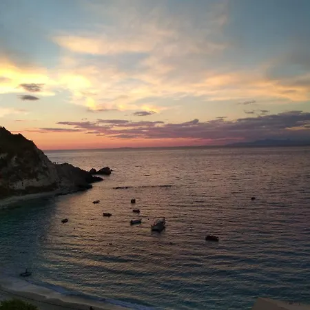 Ostria * Agios Nikitas