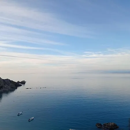 Ostria Penzion Áyios Nikítas