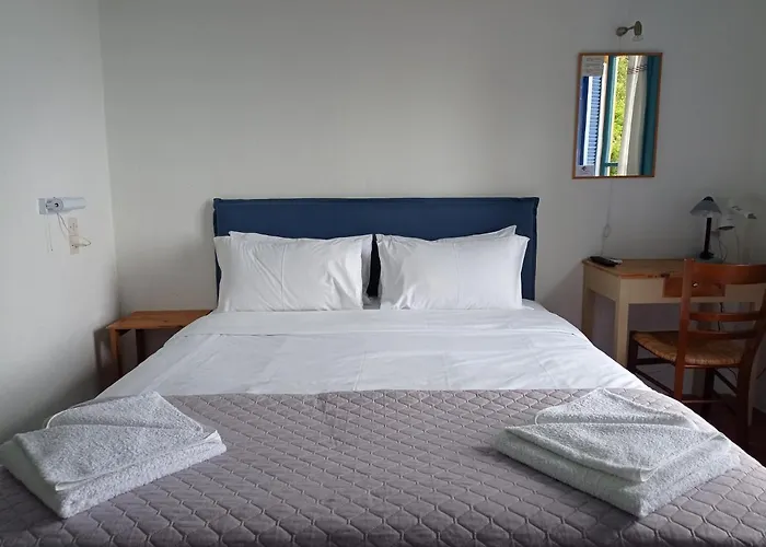 Ostria 3* Áyios Nikítas